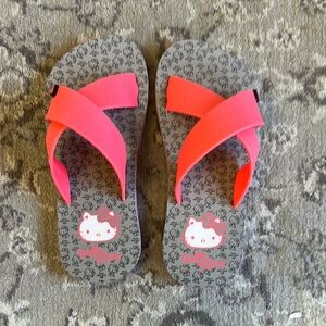 Hello Kitty Kids Sandals - Pink and Gray